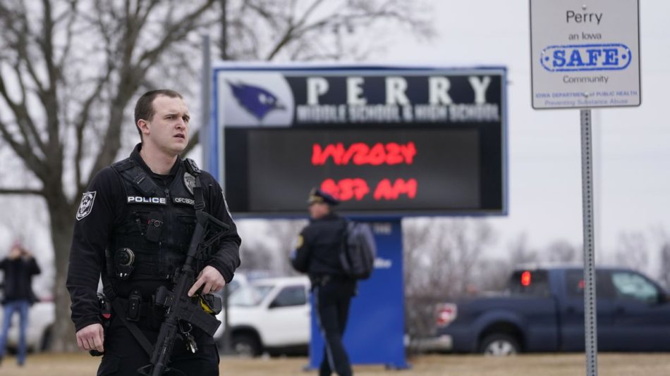 After Iowa school shooting, DeSantis says he wouldn’t back new federal gun laws