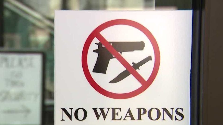 Judge hears arguments in challenge to Omaha gun laws
