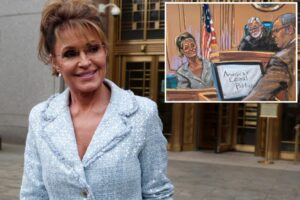 Sarah Palin says NYT editorial falsely linking her to mass shooting 'kicks the oomph right outta ya'