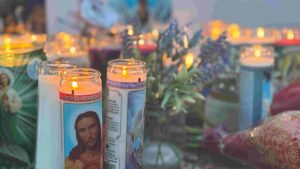 Community gathers for candlelight vigil after Glendale mass shooting