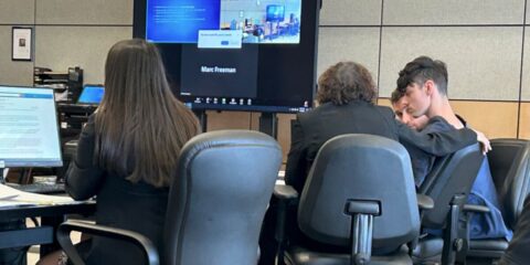 Man accused of mass shooting threats to remain jailed